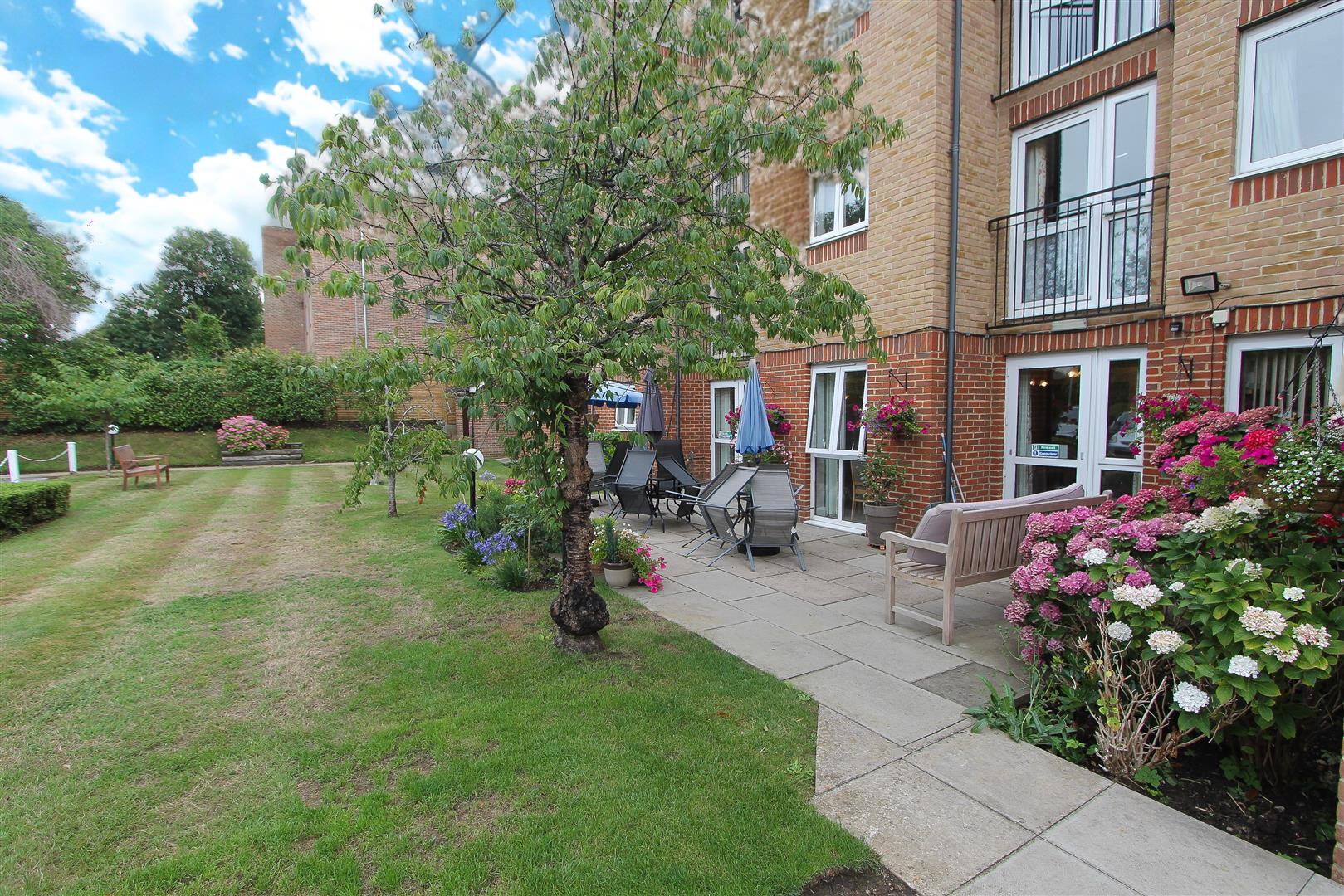 Cranley Gardens, Wallington